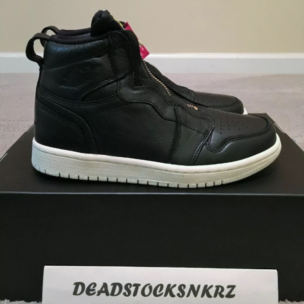 WMNS Nike Air Jordan 1 High Zip